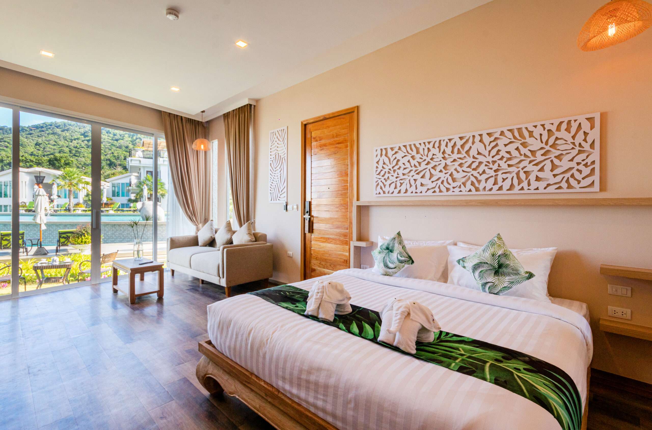 Unwind at These Stunning Beachfront Resorts in Koh Phangan